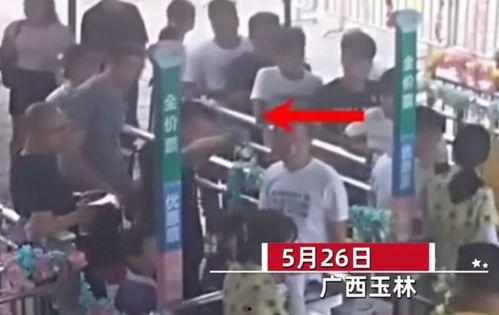 小孩父亲爆料视频大全最新,小孩父亲爆料视频大全，真实事件引发社会关注  第1张